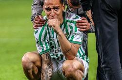 英雄联盟总决赛赛程-欧洲杯明星选手受伤退赛，引发热议