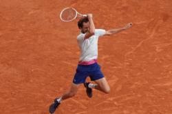 英雄联盟总决赛时间-法网完胜年终总决赛，梅德韦杰夫高光表现