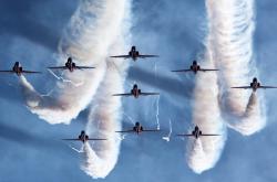 英雄联盟总决赛-跨洋对决，詹姆斯狂砍50+引爆赛场，骑士火力全开令浙江东方防线溃败