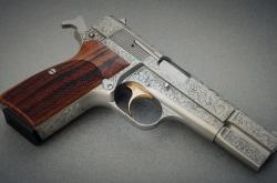 英雄联盟总决赛-冰火淬锋，那个将压力锻造成光芒的欧冠之夜