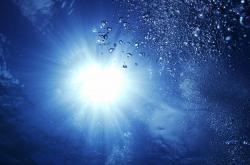 英雄联盟总决赛门票-疾风与锚点，湖人锁雷霆，欧文亮关键