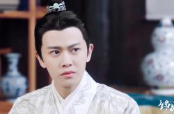 -冰点杀手，当利拉德在沸腾的球馆里按下静音键