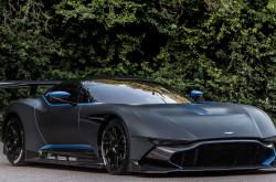 英雄联盟总决赛直播-当教父式统治力降临赛场，小贾伦·杰克逊如何用寂静震撼联盟