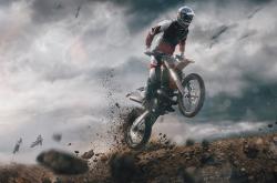 英雄联盟总决赛赛程-冰冷绞索与蜂群暴动，世界排名争夺战中的一场逆袭史诗