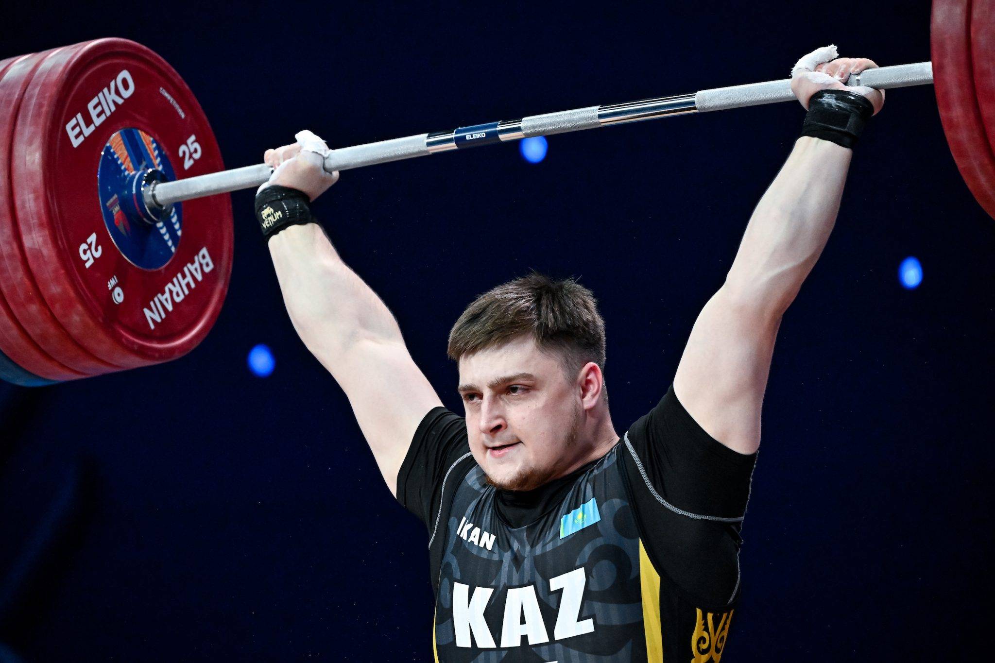 波兰举重选手力压强敌,夺魁 波兰举重选手力压强敌,夺魁