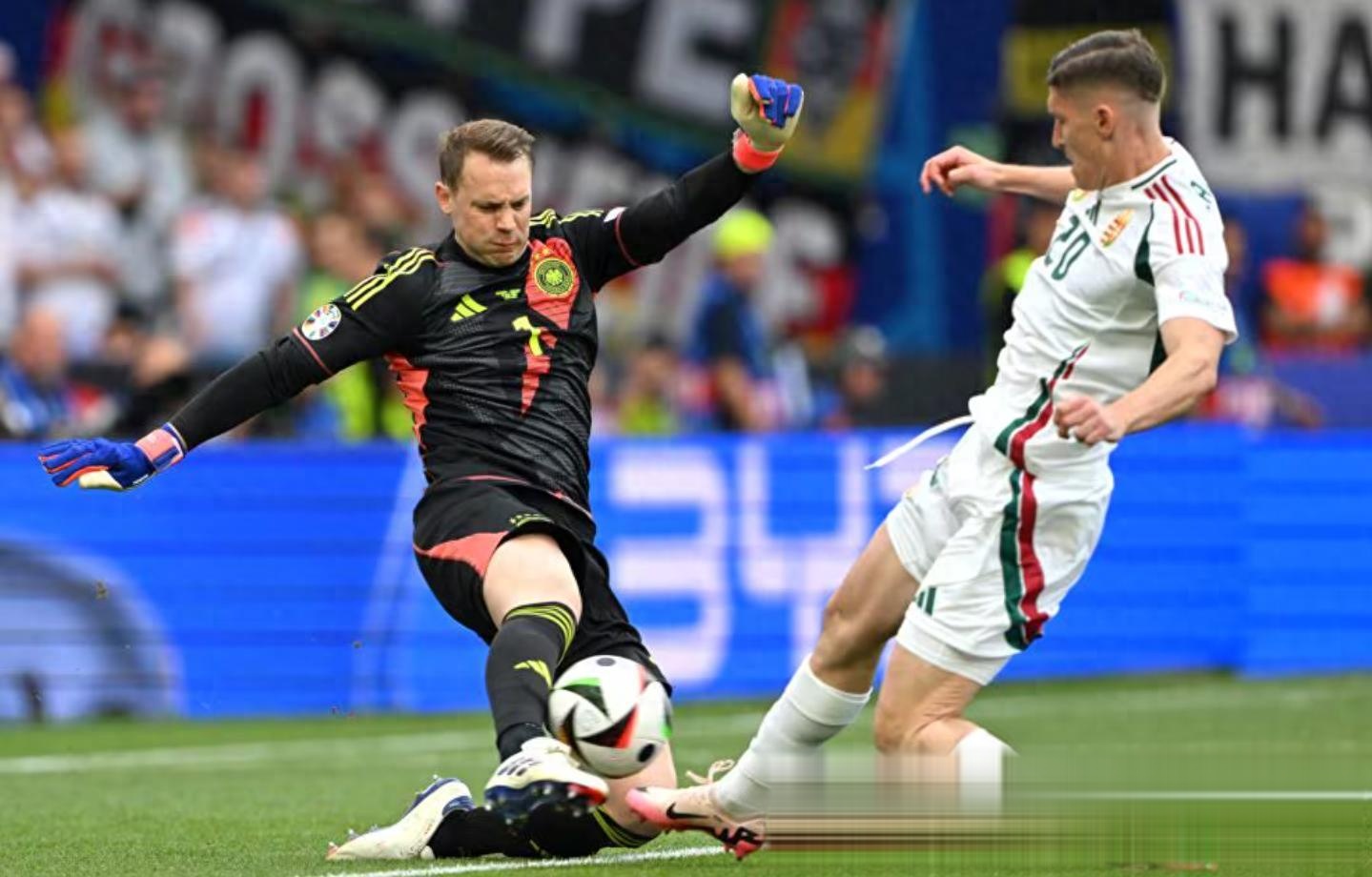 关于德国队遭遇惨败,晋级前景不明的信息 关于德国队遭遇惨败,晋级前景不明的信息