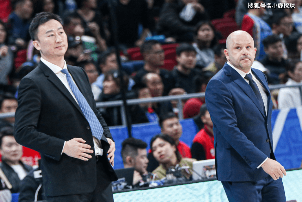 冠军球队换帅，新教练接手颇具挑战