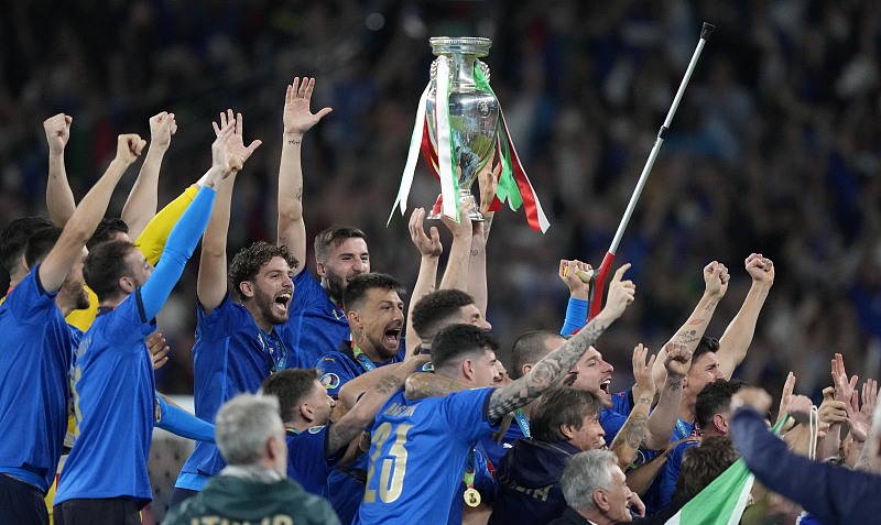 意甲球队连胜，斩获大胜收旗