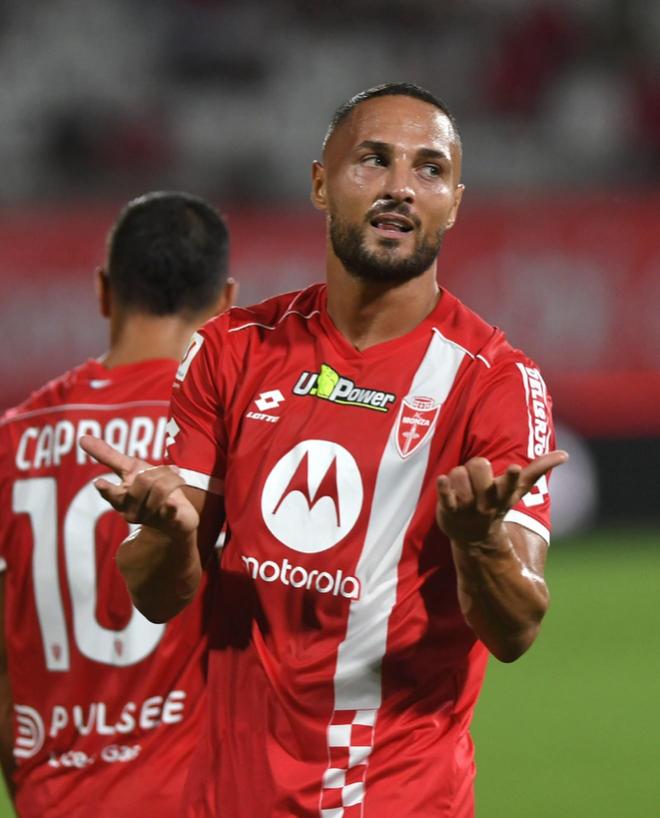 包含意大利国脚备战国际赛事,瞄准冠军的词条 包含意大利国脚备战国际赛事,瞄准冠军的词条