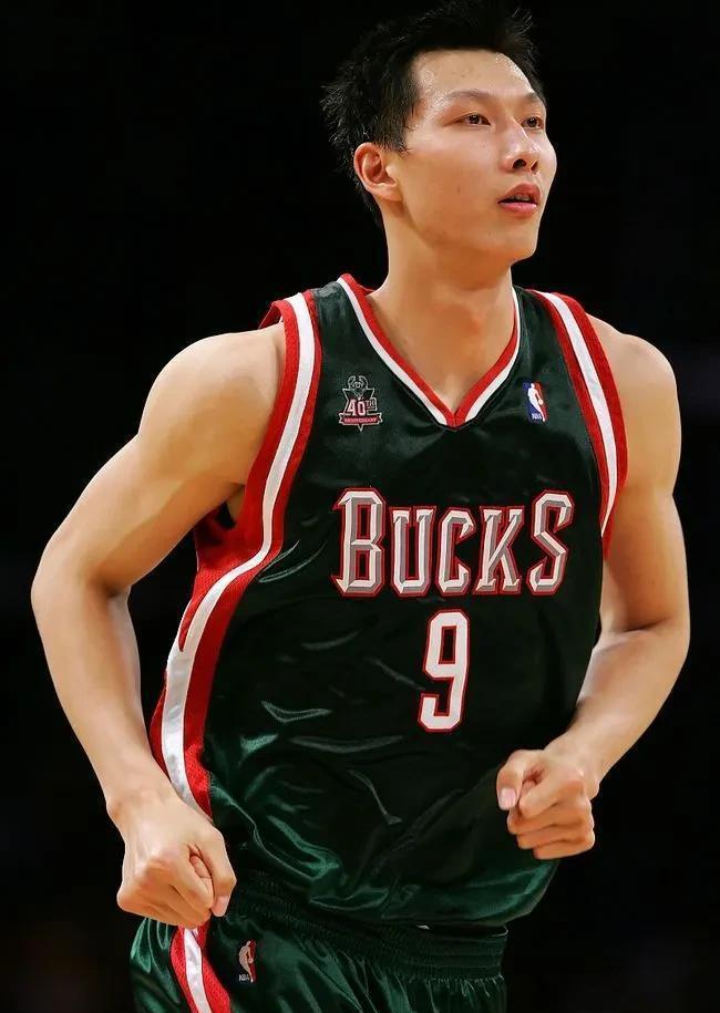 辽宁队轻取国王，易建联扛起全队