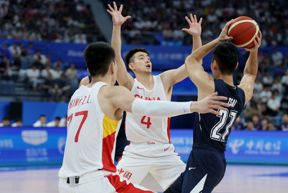 狼队大胜对手，发挥出色奠定胜利基础