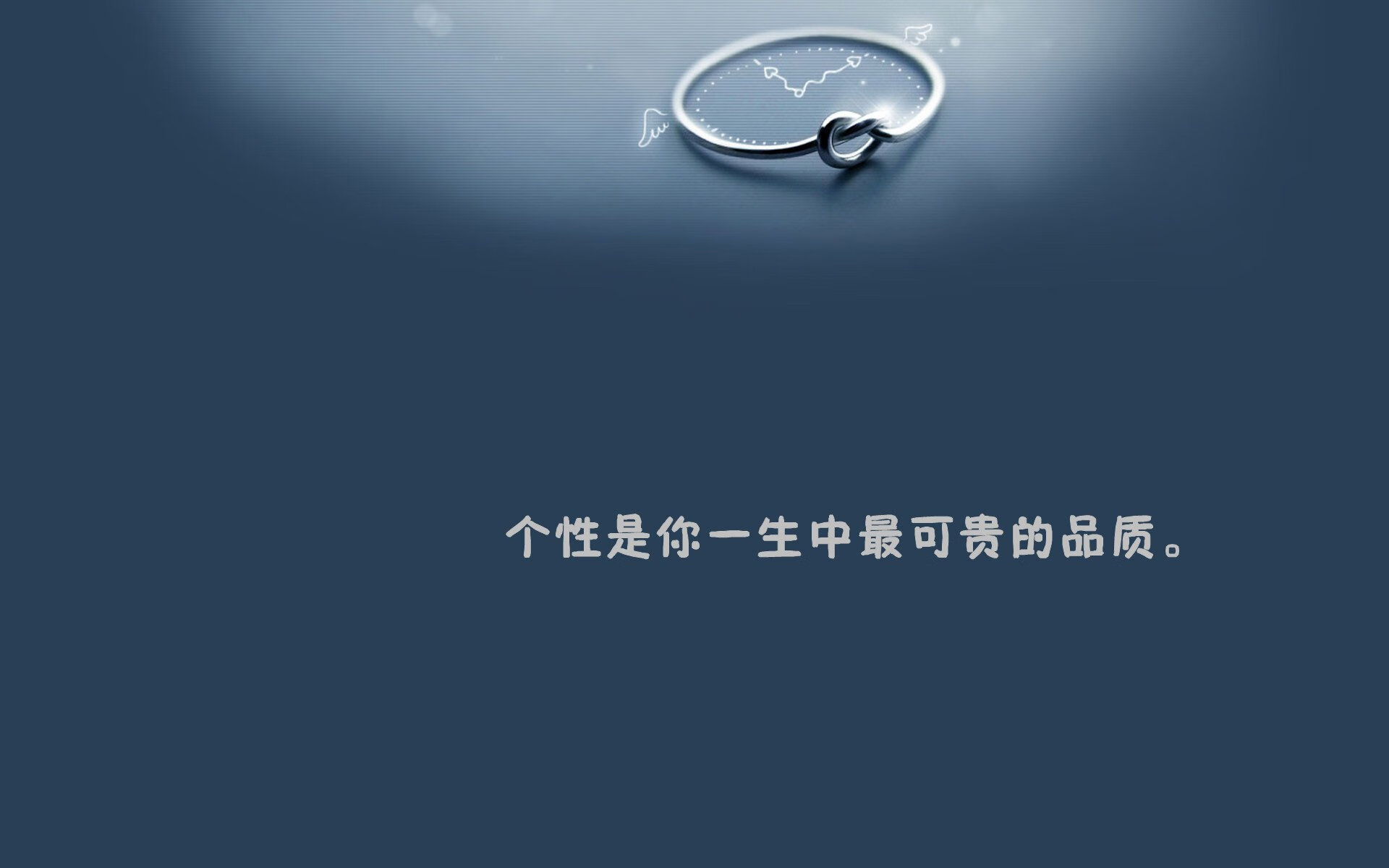 轮胎战术与北欧铁闸，当F1的年度焦点遭遇足球的区域联防